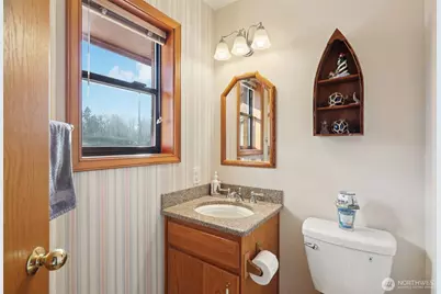 2910 13th Street SW, Puyallup, WA 98373 - Photo 25