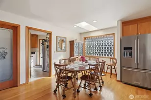 2910 13th St SW, Puyallup, WA 98373 - Photo 9