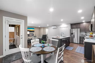 9592 7th Avenue SE, Everett, WA 98208 - Photo 11