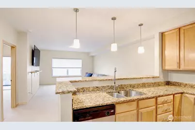 516 Darby Drive #306, Bellingham, WA 98226 - Photo 3