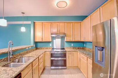 516 Darby Drive #306, Bellingham, WA 98226 - Photo 3