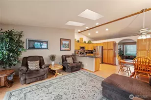 19618 Knoll Dr, Arlington, WA 98223 - Photo 11