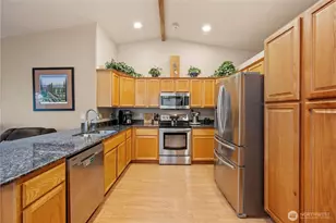 19618 Knoll Dr, Arlington, WA 98223 - Photo 7