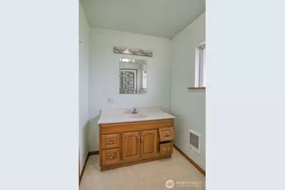 545 N 12th Street, Elma, WA 98541 - Photo 27