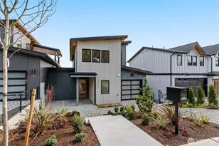 6038 50th Ave NE, Seattle, WA 98115 - Photo 1