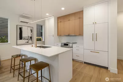 3616 Francis Avenue N, Seattle, WA 98103 - Photo 5