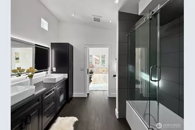 620 Stevens Avenue NW, Renton, WA 98507 - Photo 15