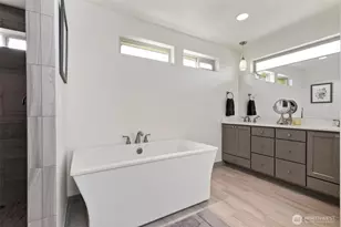 22922 Belvedere Pl NE, Kingston, WA 98346 - Photo 27