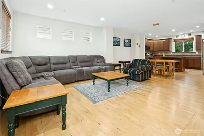 427 120th Street SE, Everett, WA 98208 - Photo 11