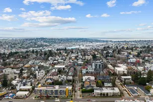 728 N 43rd St, Seattle, WA 98103 - Photo 29