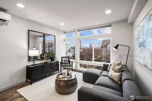 728 N 43rd St, Seattle, WA 98103 - Photo 7