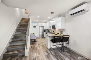 728 N 43rd St, Seattle, WA 98103 - Photo 9