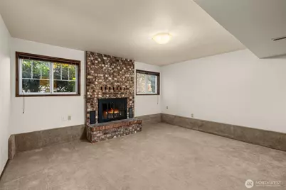 1413 Index Avenue SE, Renton, WA 98058 - Photo 17