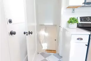 6012 40th Ave NE, Seattle, WA 98115 - Photo 17