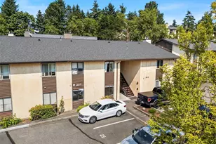 12424 NE 145th St, Kirkland, WA 98034 - Photo 1