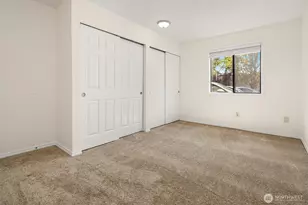 12424 NE 145th St, Kirkland, WA 98034 - Photo 23