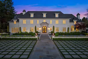 1750 92nd Ave NE, Clyde Hill, WA 98004 - Photo 3