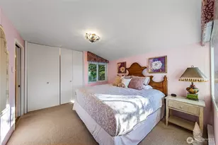 4951 Surfcrest Dr, Oak Harbor, WA 98277 - Photo 17