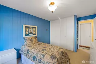 4951 Surfcrest Dr, Oak Harbor, WA 98277 - Photo 23