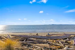 4951 Surfcrest Dr, Oak Harbor, WA 98277 - Photo 37