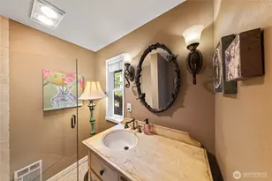 4951 Surfcrest Dr, Oak Harbor, WA 98277 - Photo 21