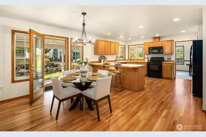 11007 W Lake Joy Drive NE, Carnation, WA 98014 - Photo 7