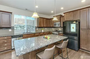 27434 210th Ave SE, Maple Valley, WA 98038 - Photo 7