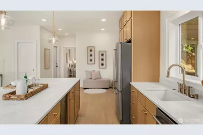 10010 161st Avenue NE, Redmond, WA 98052 - Photo 11