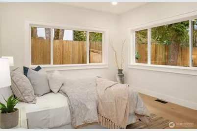 10010 161st Avenue NE, Redmond, WA 98052 - Photo 29