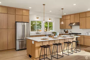 10010 161st Avenue Northeast, Redmond, WA 98052 - Photo 9