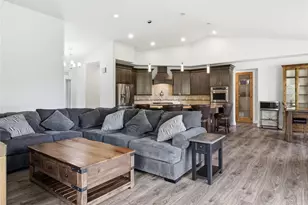 38512 Mountain Hwy E, Eatonville, WA 98328 - Photo 7