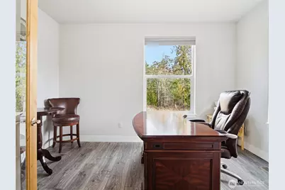 38512 Mountain Highway E, Eatonville, WA 98328 - Photo 17