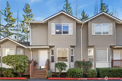 13706 26th Place W #B18, Lynnwood, WA 98087 - Photo 1