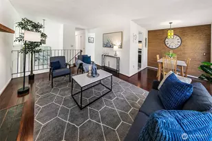 541 N 75th St, Seattle, WA 98103 - Photo 5