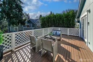 541 N 75th St, Seattle, WA 98103 - Photo 25