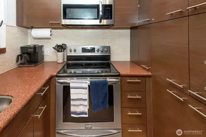 440 St Helens Avenue #310, Tacoma, WA 98402 - Photo 9