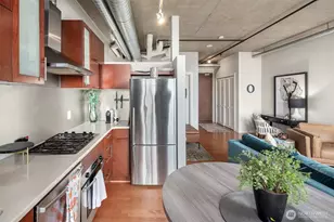 2720 3rd Ave, Seattle, WA 98121 - Photo 9