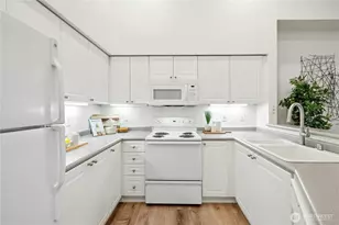 16125 Juanita Woodinville Way NE, Bothell, WA 98011 - Photo 13