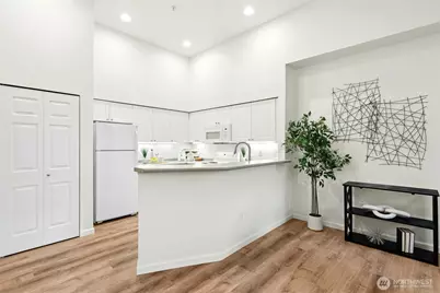 16125 Juanita Woodinville Way NE #2202, Bothell, WA 98011 - Photo 11