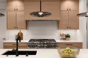 312 160th Ave NE, Bellevue, WA 98008 - Photo 11