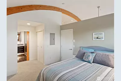 654 5th Avenue S #404, Edmonds, WA 98020 - Photo 17