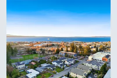 654 5th Avenue S #404, Edmonds, WA 98020 - Photo 31