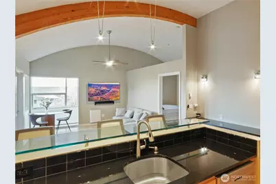 654 5th Avenue S #404, Edmonds, WA 98020 - Photo 11