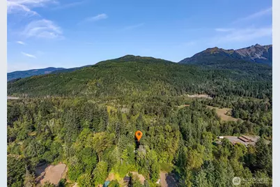 9778 Mt Baker Highway, Deming, WA 98244 - Photo 33