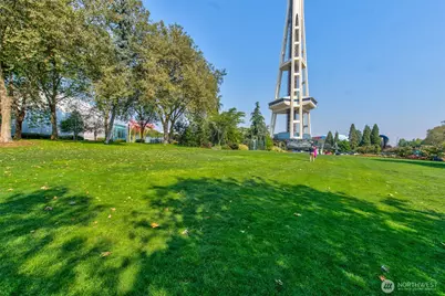 123 Queen Anne Avenue N #305, Seattle, WA 98109 - Photo 19