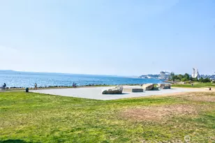 123 Queen Anne Ave N, Seattle, WA 98109 - Photo 29