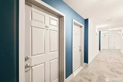 123 Queen Anne Avenue N #305, Seattle, WA 98109 - Photo 3