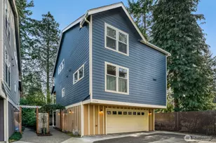 11740 Burke Ave N, Seattle, WA 98133 - Photo 25