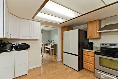 10319 SE 228th Street, Kent, WA 98031 - Photo 9