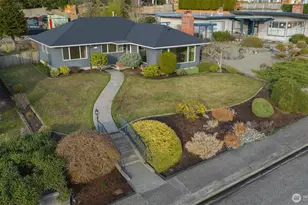 2110 E 17th St, Bremerton, WA 98310 - Photo 1